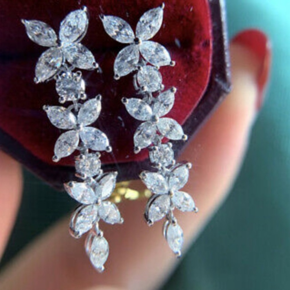 New Sterling silver Diamond Earrings